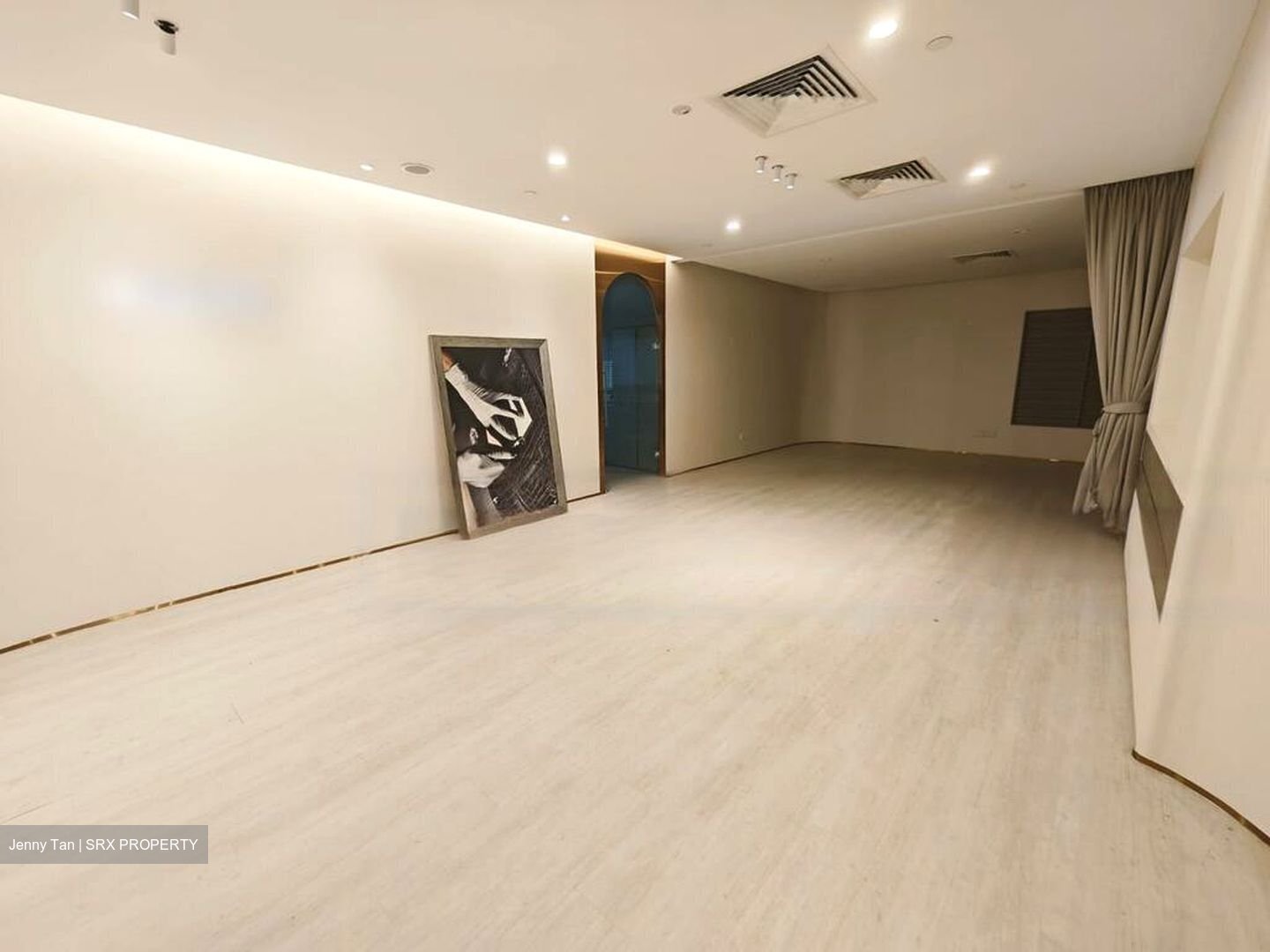 111 Somerset (D9), Office #456715331